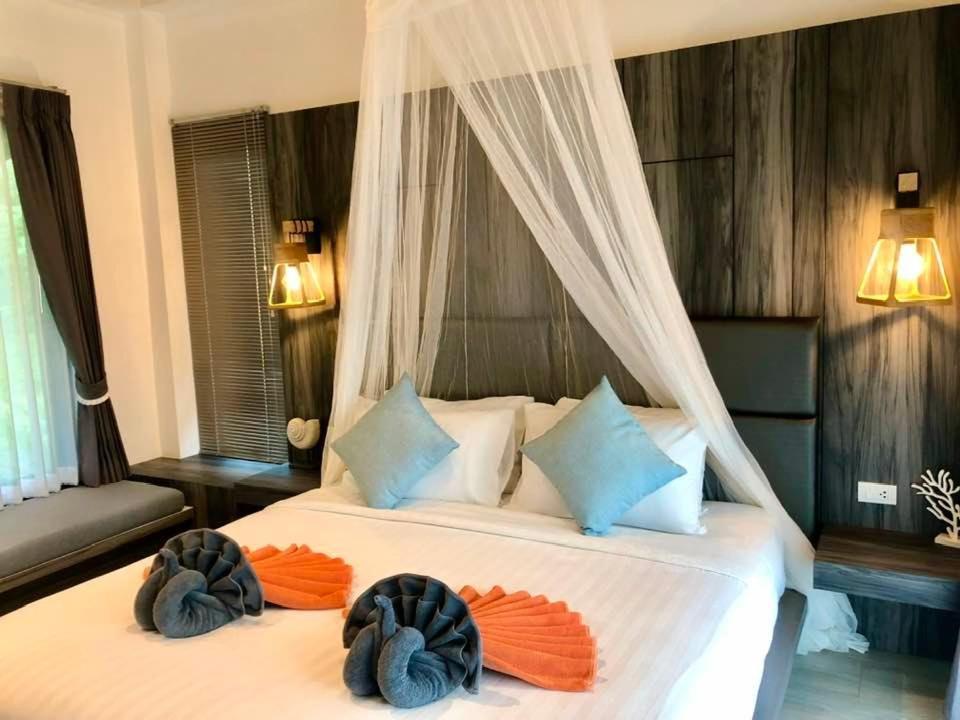 Hotel The Mantra Navi Ko Lanta Exterior foto
