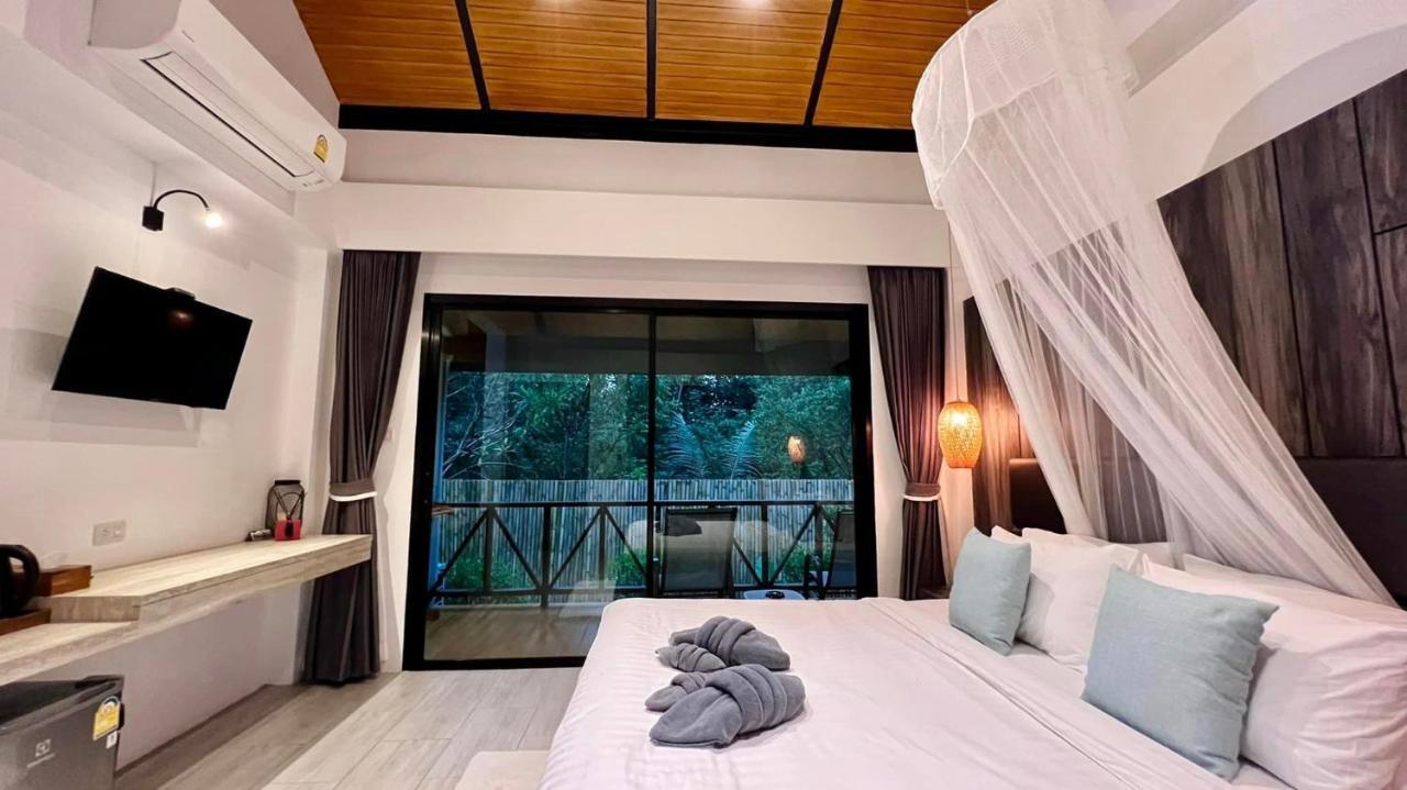 Hotel The Mantra Navi Ko Lanta Exterior foto