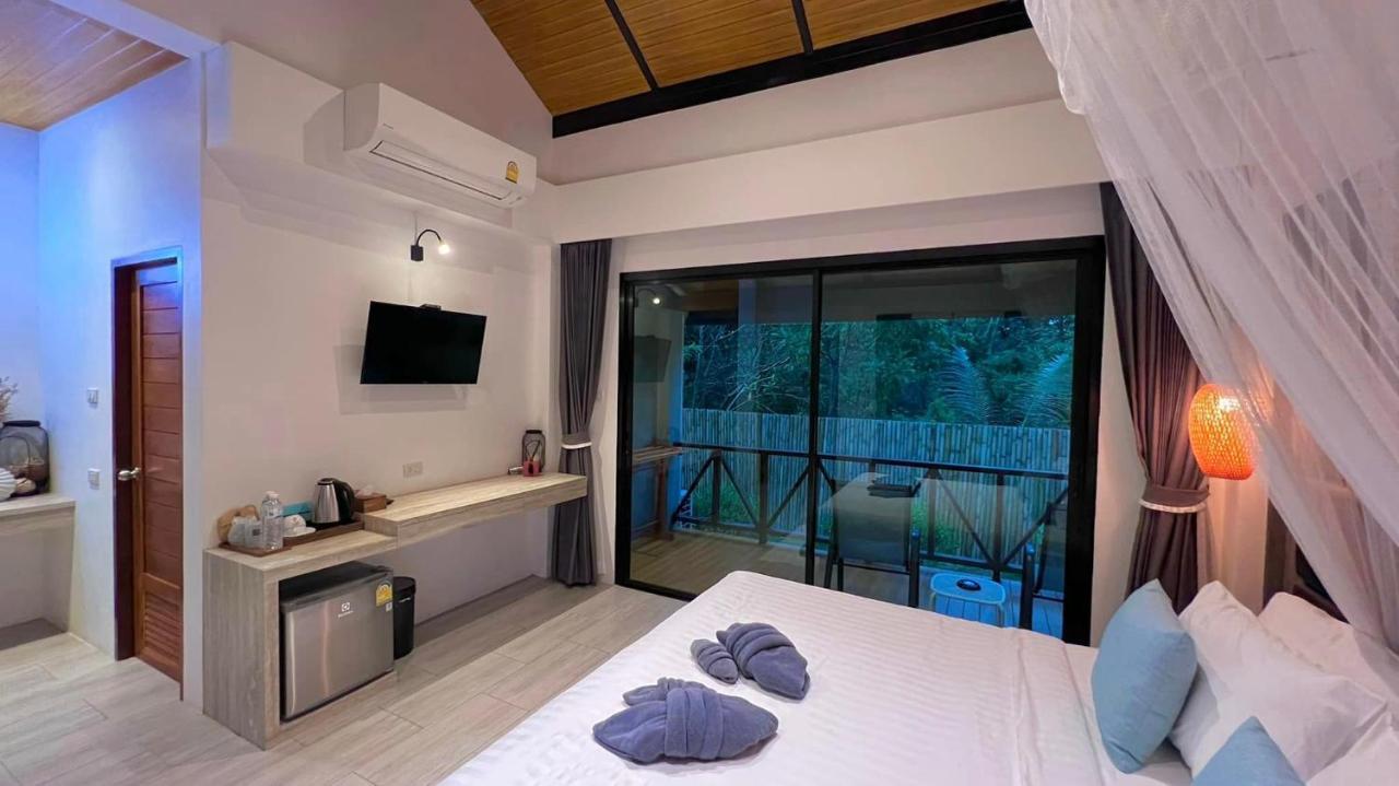 Hotel The Mantra Navi Ko Lanta Exterior foto